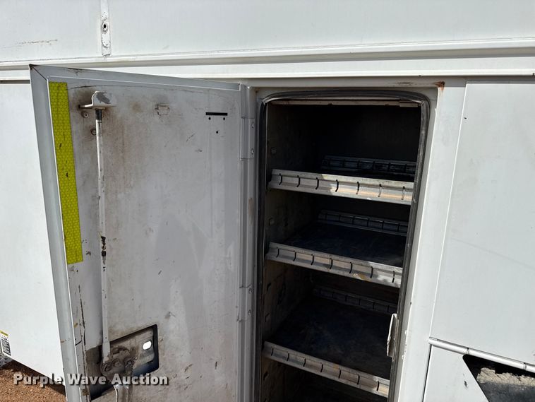 image for item DZ5029 2009 Freightliner Business Class M2 Crew Cab utility / service truck