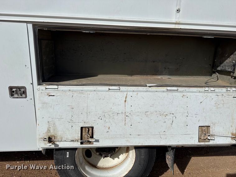 image for item DZ5029 2009 Freightliner Business Class M2 Crew Cab utility / service truck