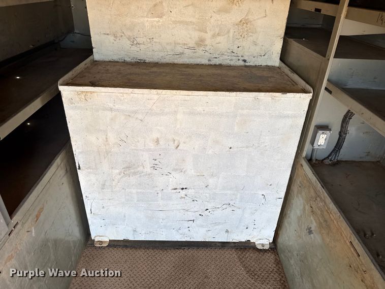 image for item DZ5029 2009 Freightliner Business Class M2 Crew Cab utility / service truck