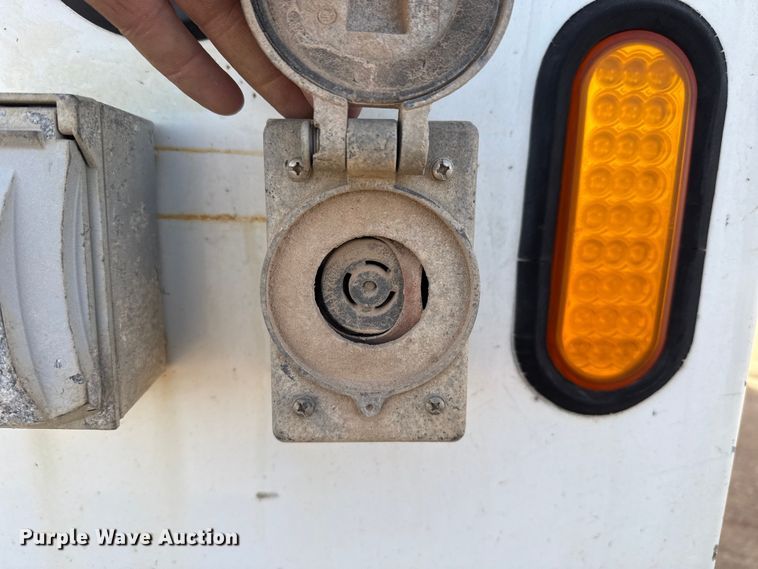 image for item DZ5029 2009 Freightliner Business Class M2 Crew Cab utility / service truck