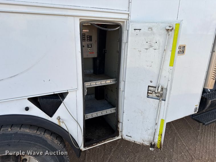 image for item DZ5029 2009 Freightliner Business Class M2 Crew Cab utility / service truck