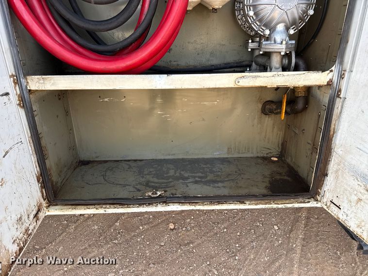 image for item DZ5029 2009 Freightliner Business Class M2 Crew Cab utility / service truck