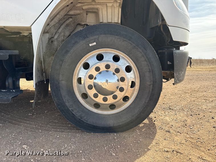 image for item DZ5029 2009 Freightliner Business Class M2 Crew Cab utility / service truck