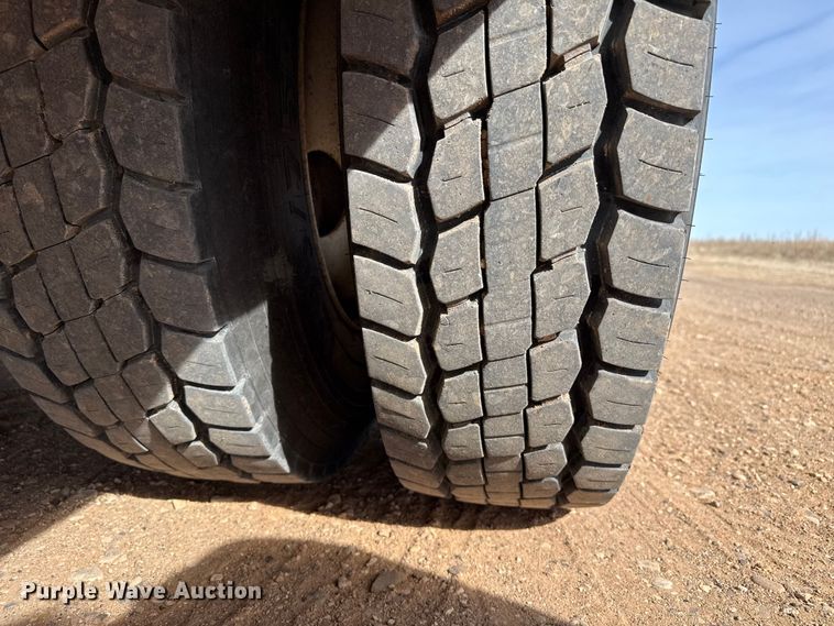 image for item DZ5029 2009 Freightliner Business Class M2 Crew Cab utility / service truck