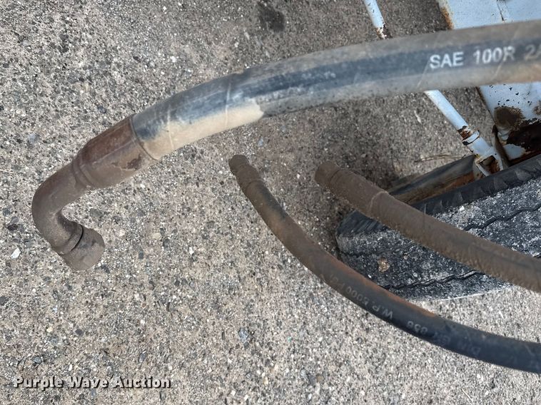 image for item DZ5161 Meyer V-Force 7500 manure spreader