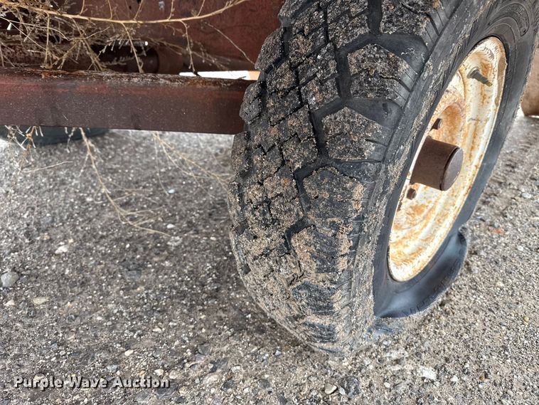 image for item DZ5161 Meyer V-Force 7500 manure spreader