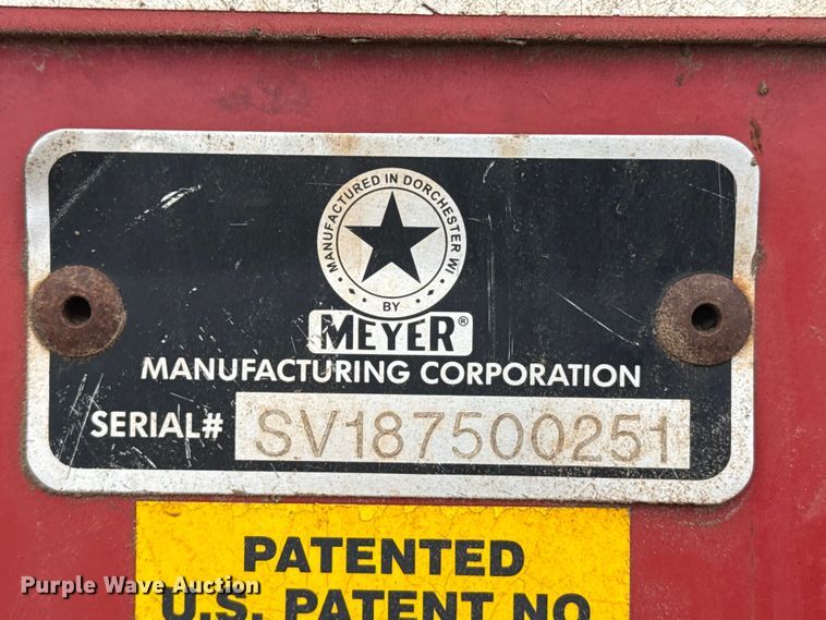 image for item DZ5161 Meyer V-Force 7500 manure spreader