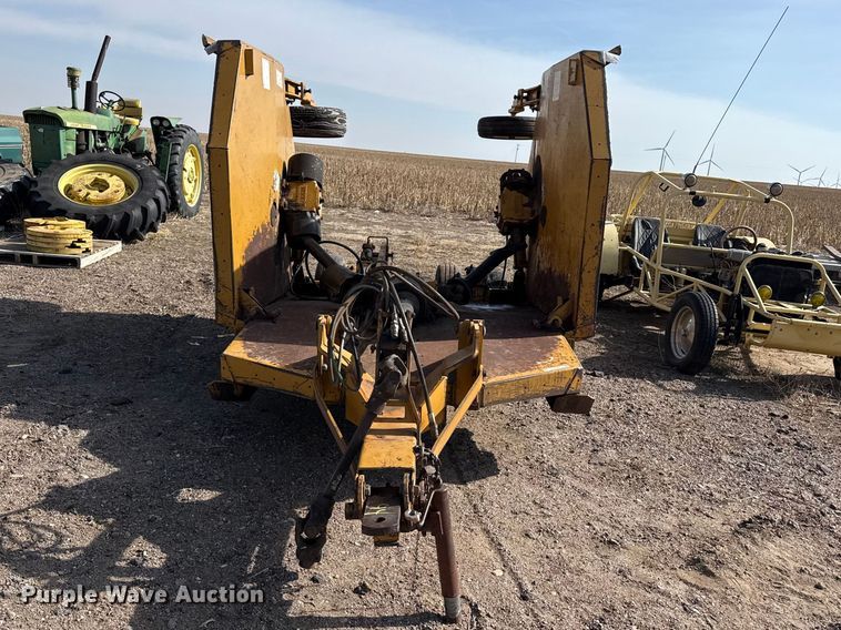 image for item DZ5248 Woods 3180 batwing rotary mower