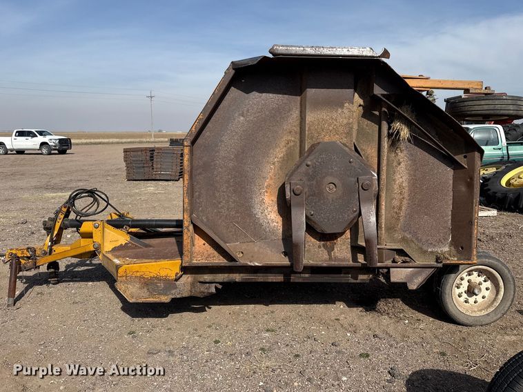 image for item DZ5248 Woods 3180 batwing rotary mower