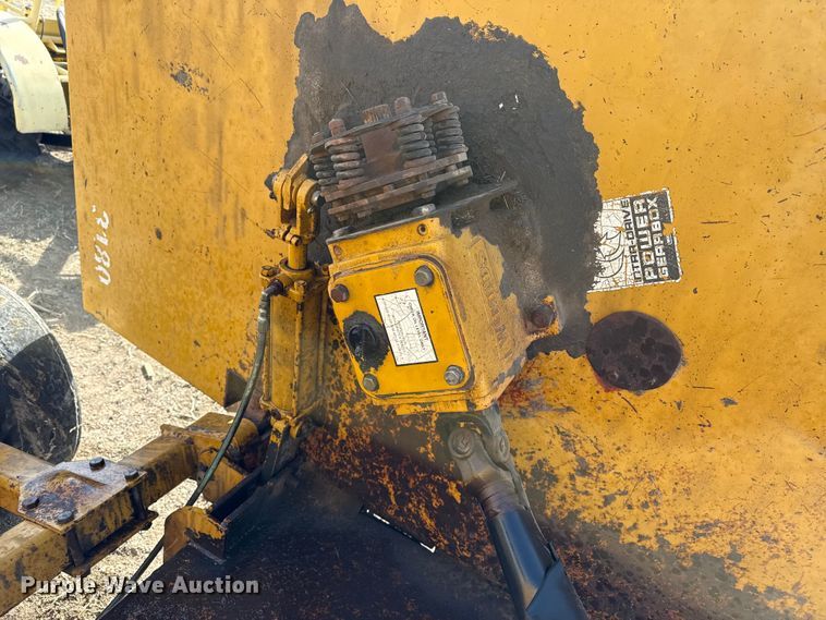 image for item DZ5248 Woods 3180 batwing rotary mower