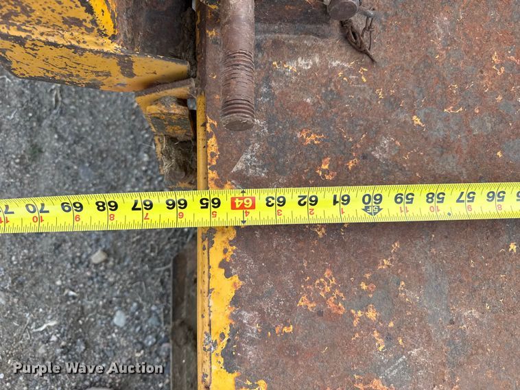 image for item DZ5248 Woods 3180 batwing rotary mower