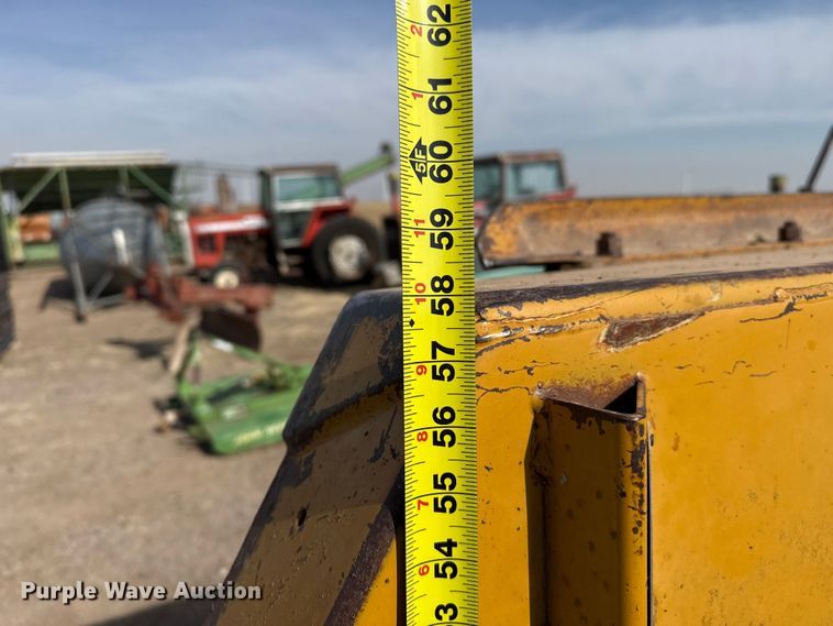 image for item DZ5248 Woods 3180 batwing rotary mower