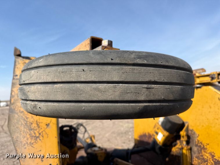 image for item DZ5248 Woods 3180 batwing rotary mower