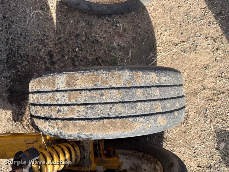 image for item DZ5248 Woods 3180 batwing rotary mower