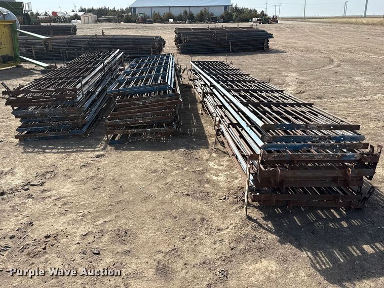 image for item DZ5252 (39) livestock panels