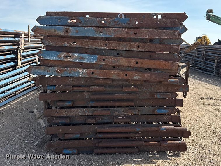 image for item DZ5254 (40) livestock panels