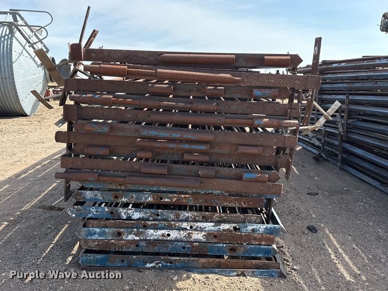 image for item DZ5254 (40) livestock panels