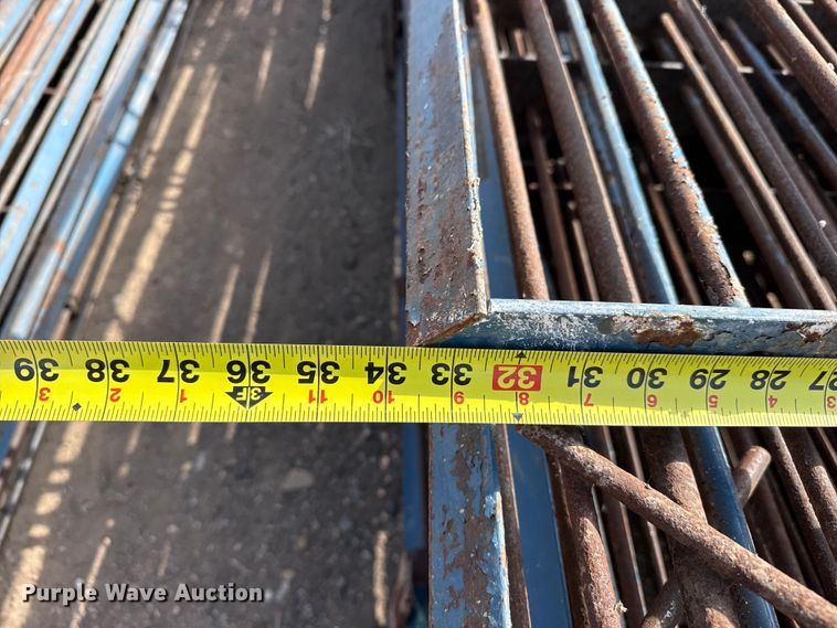 image for item DZ5255 (32) livestock panels