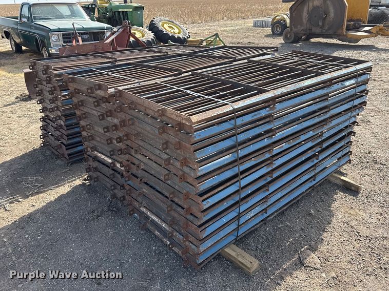 image for item DZ5256 (60) livestock panels