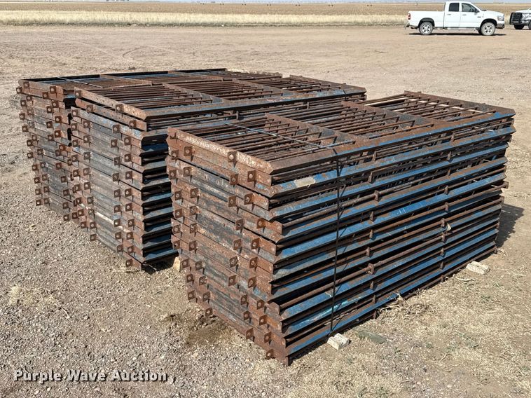 image for item DZ5256 (60) livestock panels