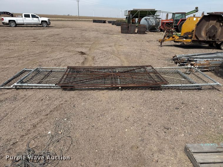 image for item DZ5257 Chain link fence