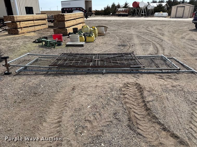 image for item DZ5257 Chain link fence