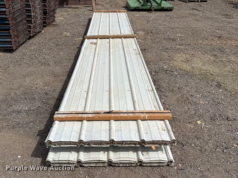 image for item DZ5258 (100) sheets of metal siding/roofing
