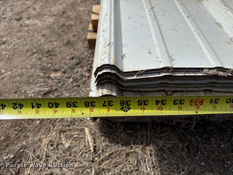image for item DZ5258 (100) sheets of metal siding/roofing