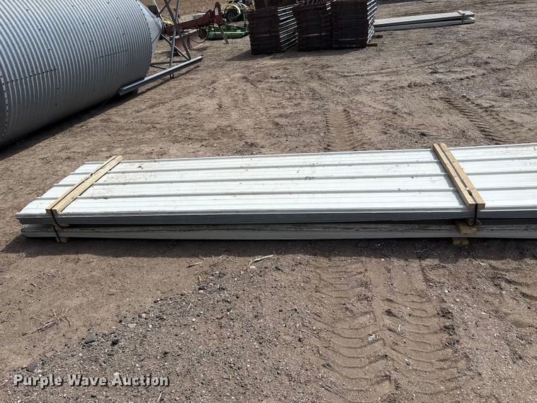 image for item DZ5259 (100) sheets of metal siding/roofing