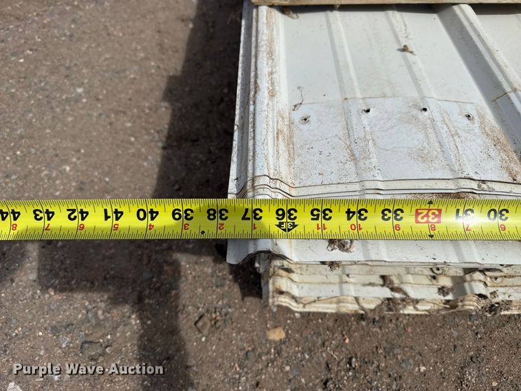image for item DZ5259 (100) sheets of metal siding/roofing