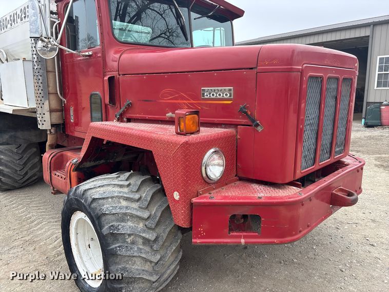 image for item EA4502 1988 International F-5000 spreader truck