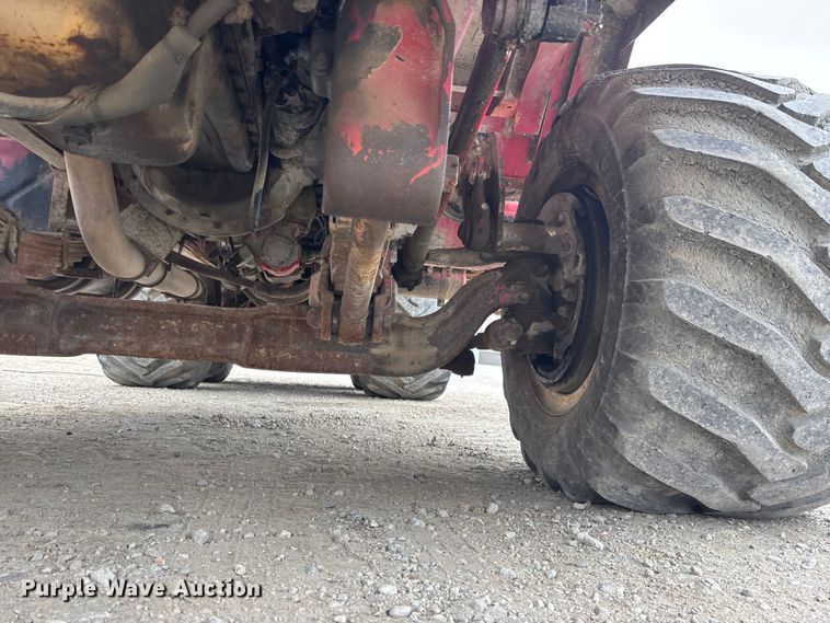 image for item EA4502 1988 International F-5000 spreader truck