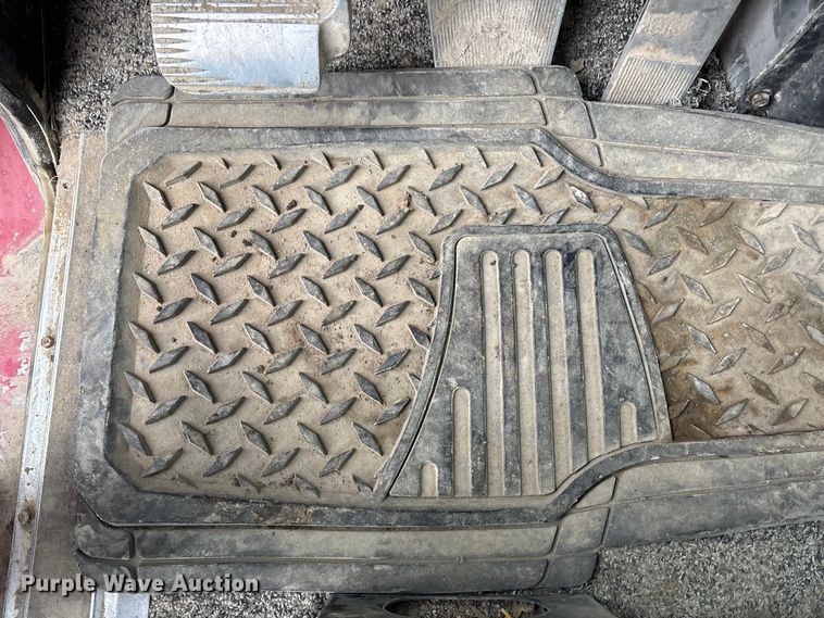 image for item EA4502 1988 International F-5000 spreader truck