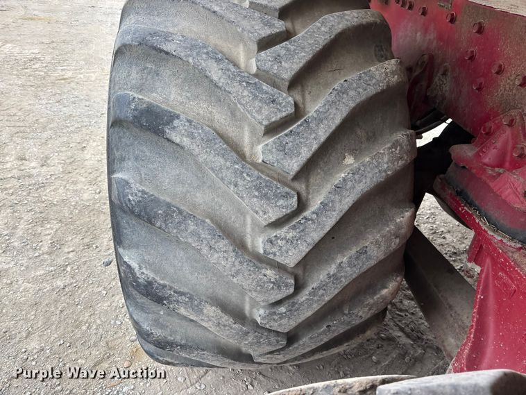 image for item EA4502 1988 International F-5000 spreader truck