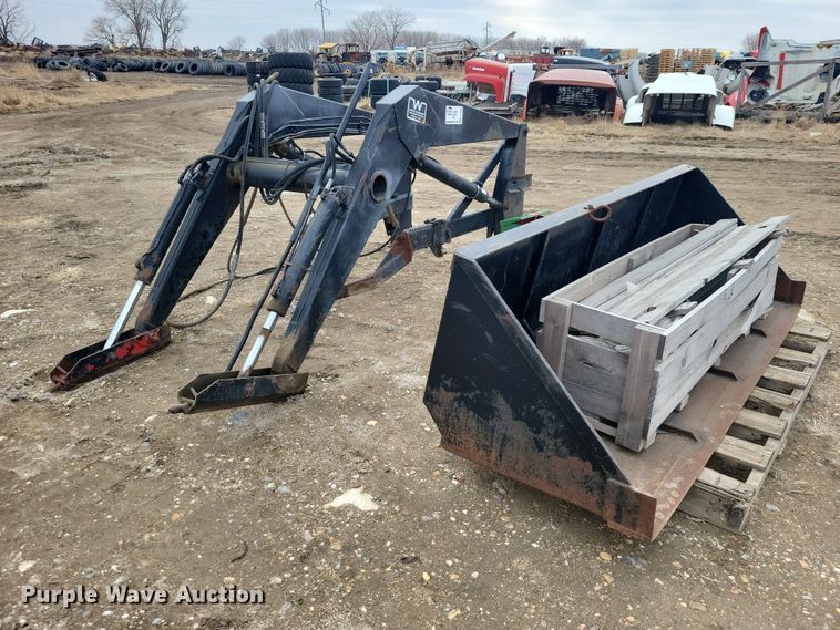 image for item EE0886 Westendorf tractor loader