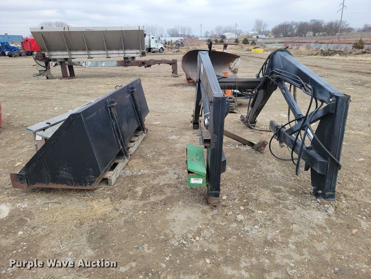 image for item EE0886 Westendorf tractor loader