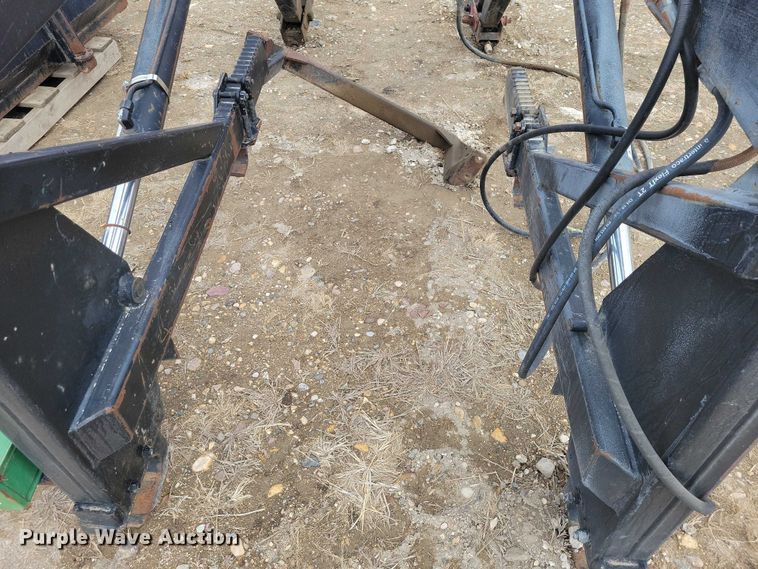 image for item EE0886 Westendorf tractor loader