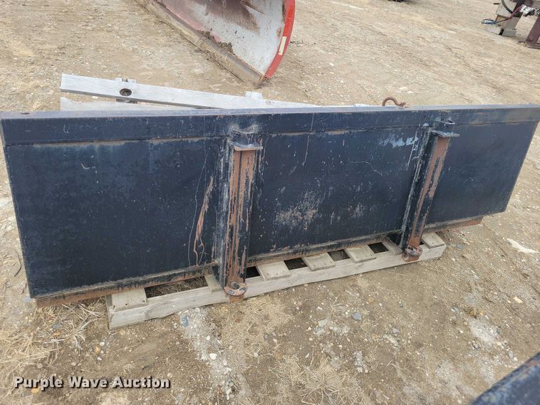 image for item EE0886 Westendorf tractor loader