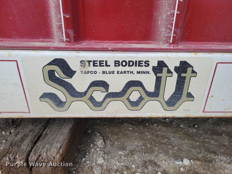 image for item EE0893 Scott grain bed