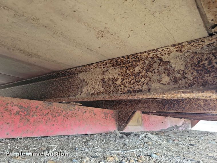 image for item EE0894 Scott Tafco grain bed