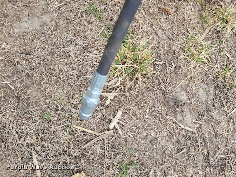 image for item EE0900 1993 John Deere 960 field cultivator