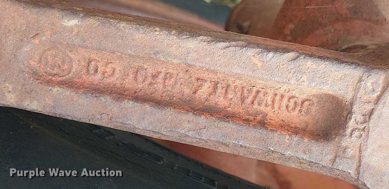 image for item EE1381 1969 International Farmall 656 tractor