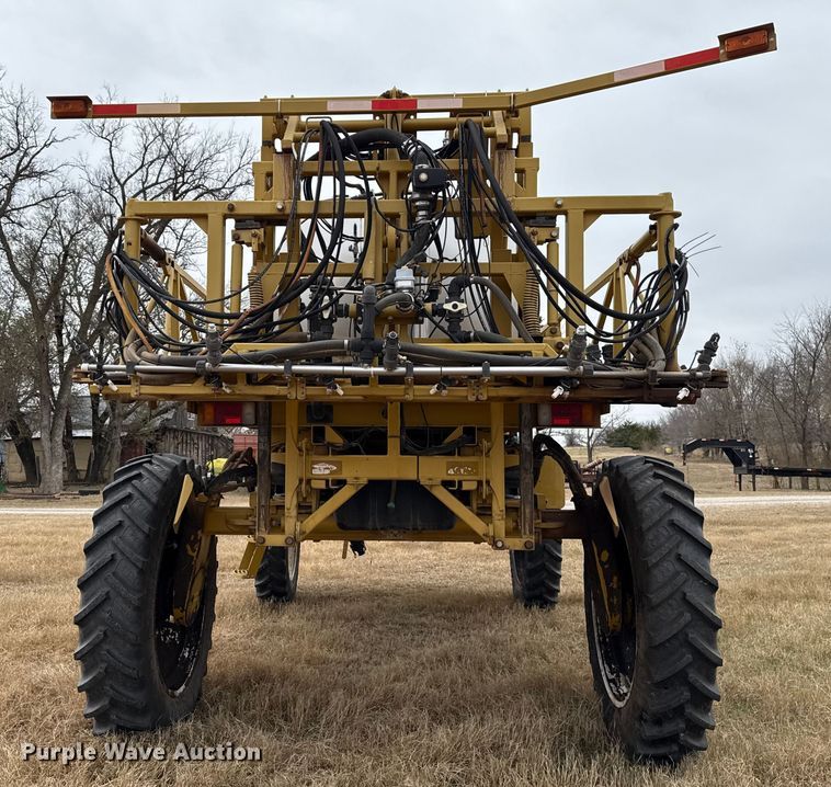 image for item EE3444 2004 RoGator 1264 sprayer