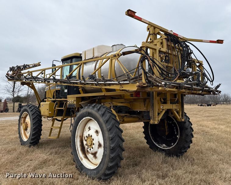 image for item EE3444 2004 RoGator 1264 sprayer