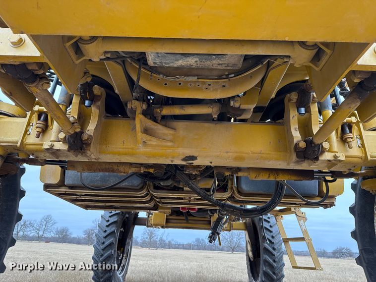 image for item EE3444 2004 RoGator 1264 sprayer