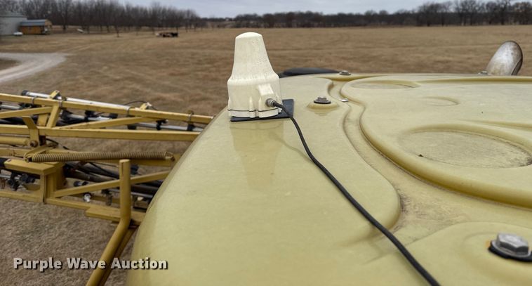 image for item EE3444 2004 RoGator 1264 sprayer