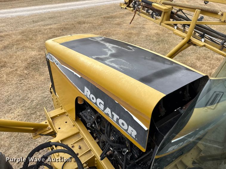 image for item EE3444 2004 RoGator 1264 sprayer