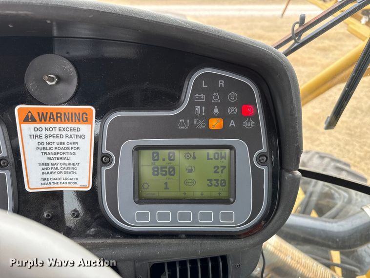 image for item EE3444 2004 RoGator 1264 sprayer