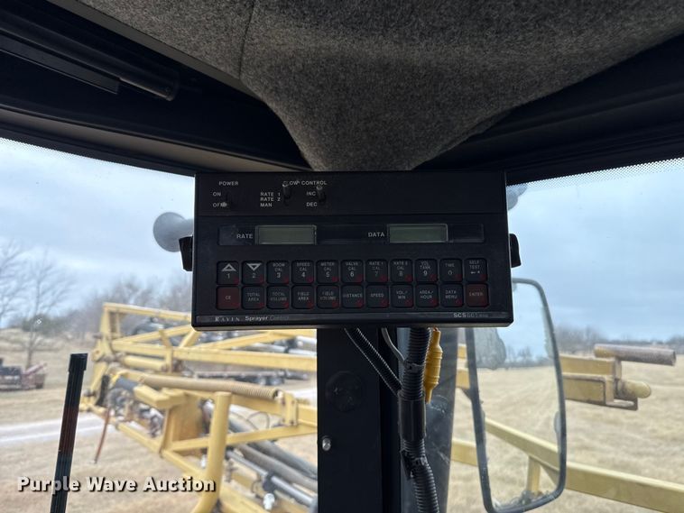 image for item EE3444 2004 RoGator 1264 sprayer