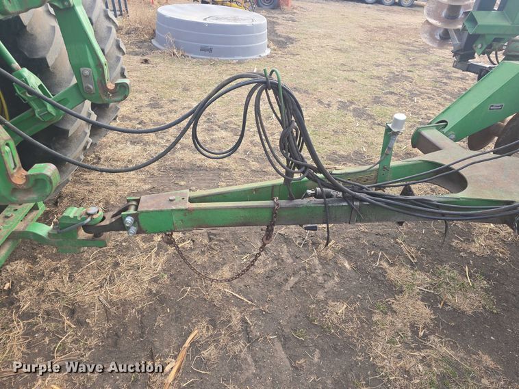 image for item EL7493 John Deere 630 tandem disk